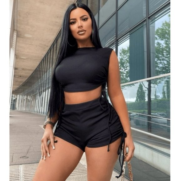Black Sleeveless Ruched Crop Top and High Waist Shorts Two Piece Set - Picture 5 of 11